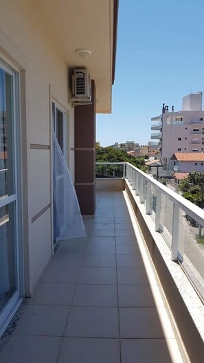 Apartment, 2 Bedrooms (Cod 170J) | Free WiFi - Apartamentos Vitoria da Praia (Bombinhas)