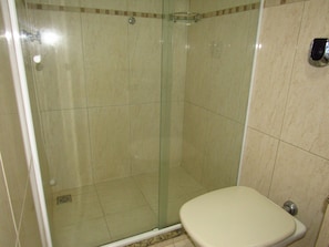 Apartment, 3 Bedrooms | Bathroom - Cod 186 Apart Com 3 Dor Praia de Bombas (Bombinhas)