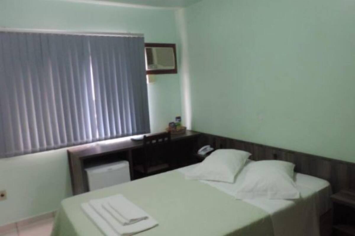 Minibar, escritorio, insonorización y wifi gratis