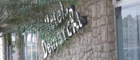 Façana frontal de l'allotjament