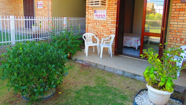 Ảnh chưa phân loại, 1 trong số 12 ảnh, nút