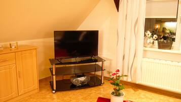 Family Apartment | Televisyen