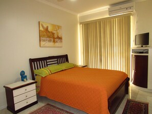 Apartment, 2 Bedrooms | 2 bedrooms, free WiFi - Cod 416 Apart Resid Atenas 6 Pessoas (Bombinhas)