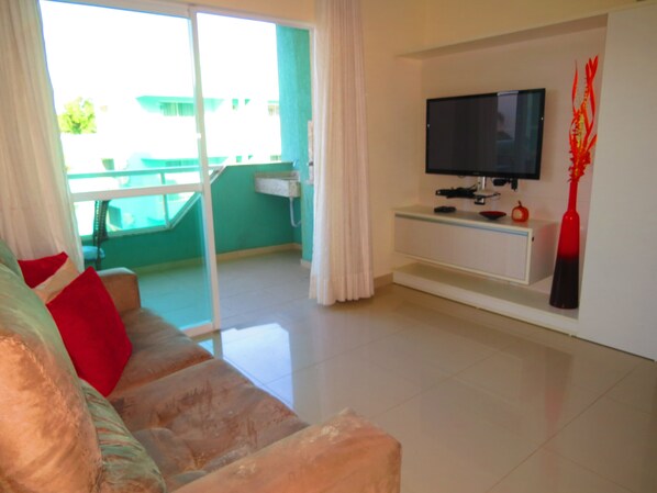 Apartment, 2 Bedrooms | Television - Cod 454 Apart 2 Dormit Com 02 Garagens (Bombinhas)