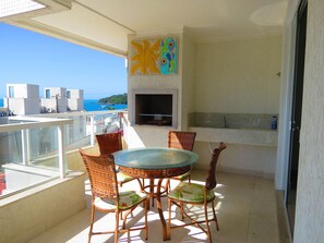 Apartment, 3 Bedrooms | Balcony view - Cod 461A Apart Vista Mar (Bombinhas)