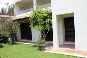 Egyptian cotton sheets, premium bedding, down comforters - Hotel Boutique La Rioja (Atlixco)