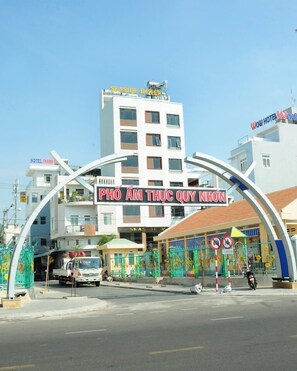 Exterior - SeaSide Hotel Quy Nhơn (Quy Nhon)