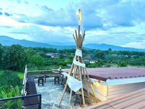Flat-screen TV - Sandee Place Mountain View Chomthong (Chom Thong)