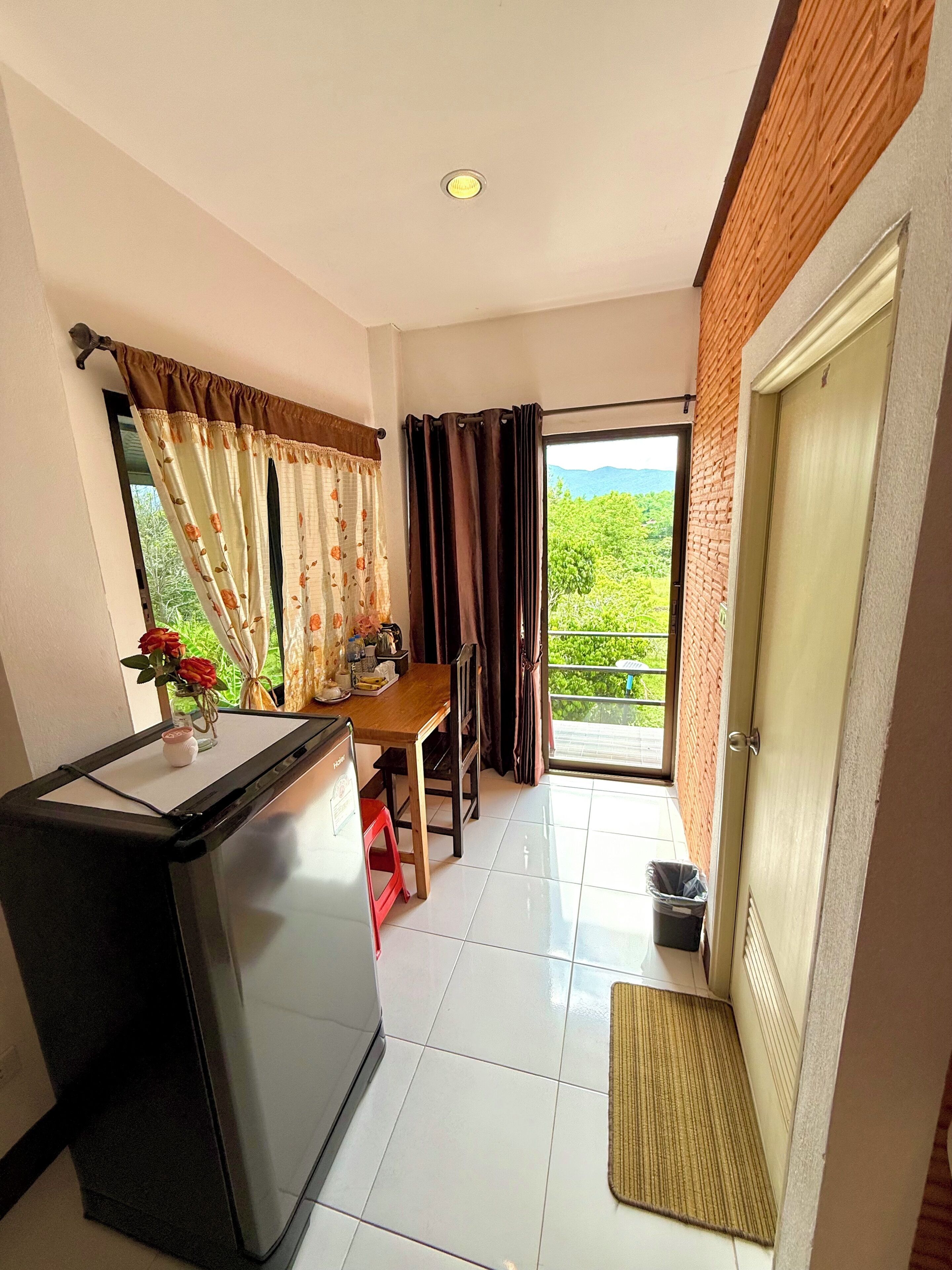 Standard Room with Mountain view | มินิบาร์, Wi-Fi ฟรี