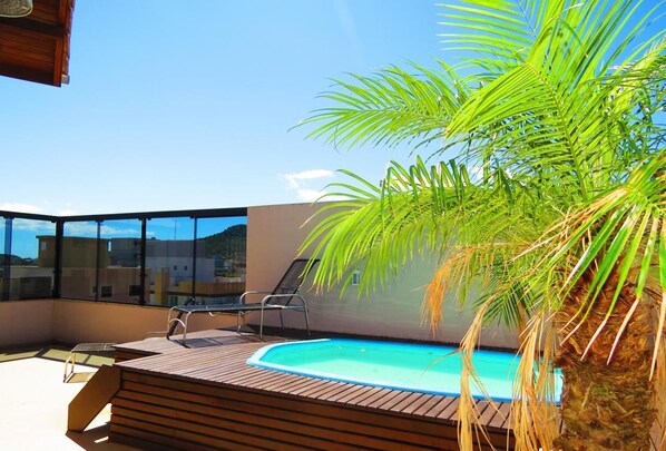 Outdoor pool - Cod 481 Imovel Para 6 Pessoas Piscina Privativa (Bombinhas)