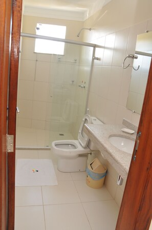 Executive Room | Bathroom - Beija Flor Hotel (Ipiau)