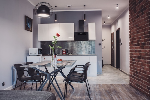 Apartment (Kolory Czasu) | Living area | Smart TV