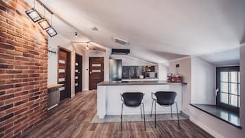Apartment, 2 Bedrooms, Non Smoking (Intimacy) | Living area