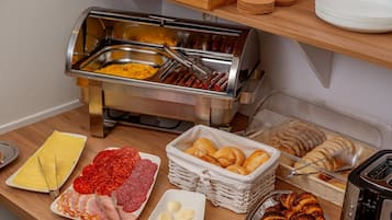 Tägliches inbegriffenes Frühstücksbuffet