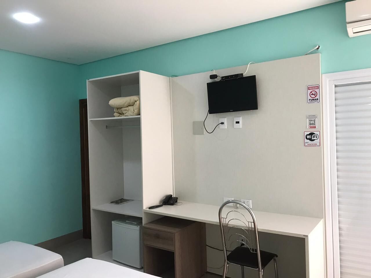 minibar, in-room safe, desk, free wifi