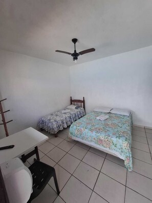 Quarto Casal | Gratis Wi-Fi, sengetøj