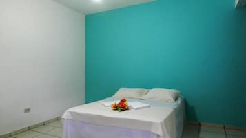 Wi-Fi de cortesia, roupa de cama