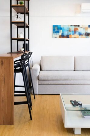 Basic Apartment, 1 Bedroom | Living area