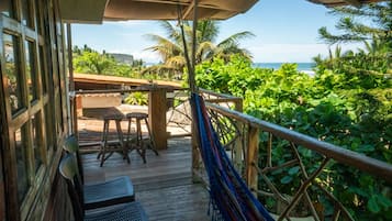 Dusch, hårtork och handdukar