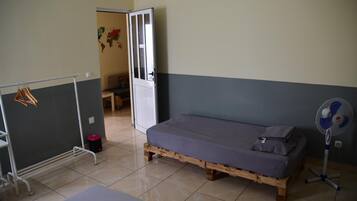 Laptop workspace, free WiFi, bed sheets