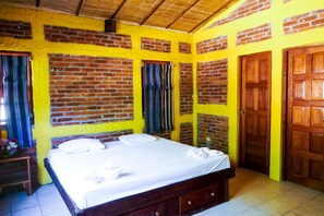 Rom – deluxe | Sengetøy av topp kvalitet, individuelt dekorert og individuelt innredet