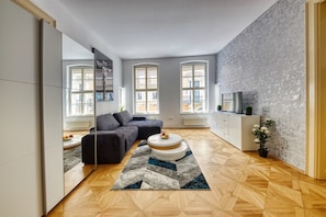 City Apartment | Blackout drapes, iron/ironing board, free WiFi, bed sheets - Aapartamentoos (Bratislava)