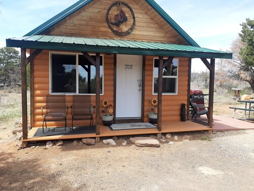 White Cabin Cozy Secluded Cabin