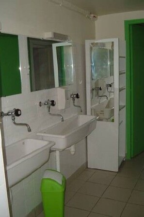 Dusche, Toilettenpapier