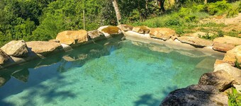 Sheepfold in the heart of the maquis private swimming pool (2.5mX5.5m)