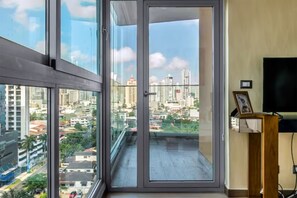 City view from property - Breath-taking Ocean View (Panama City)