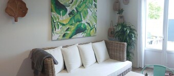 Our islands : Tropical Island - 200 Beach