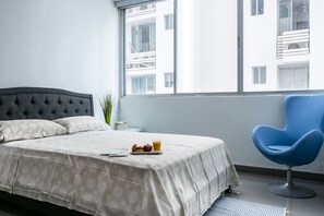 Deluxe appartement, 2 slaapkamers | 2 slaapkamers, verduisterende gordijnen, geluiddichte muren