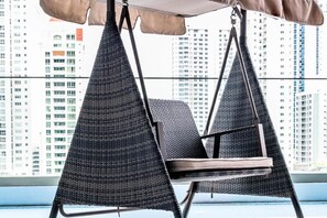 Deluxe Apartment, 3 Bedrooms | Terrace/patio - Cosmopolitan Ocean View (Panama City)