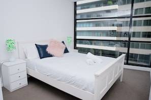 Family Apartment | 2 bedrooms, iron/ironing board, free WiFi, bed sheets