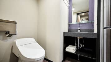 Coffres-forts dans les chambres, Wi-Fi gratuit, draps fournis