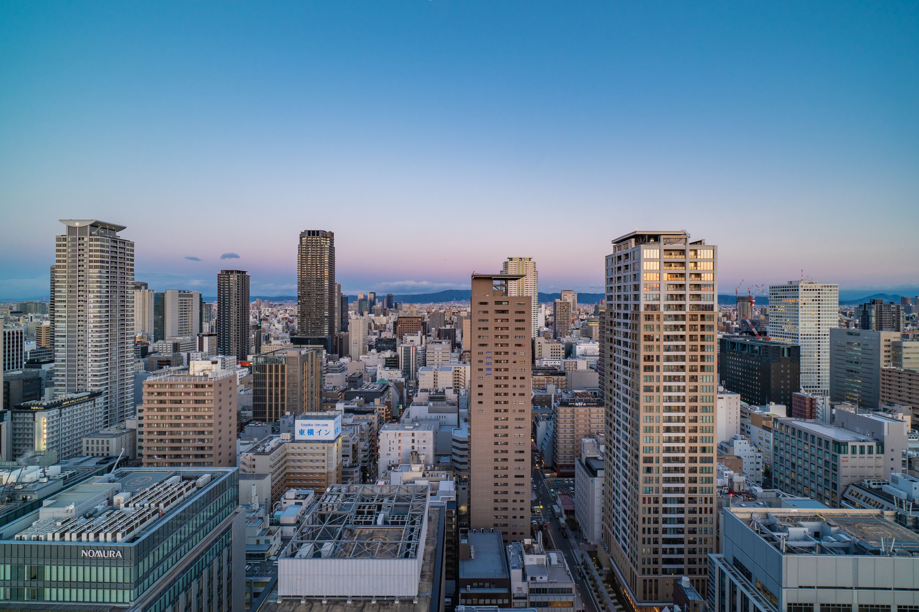 executive floor suite with lounge access (68.8 sqm), non smoking | city view