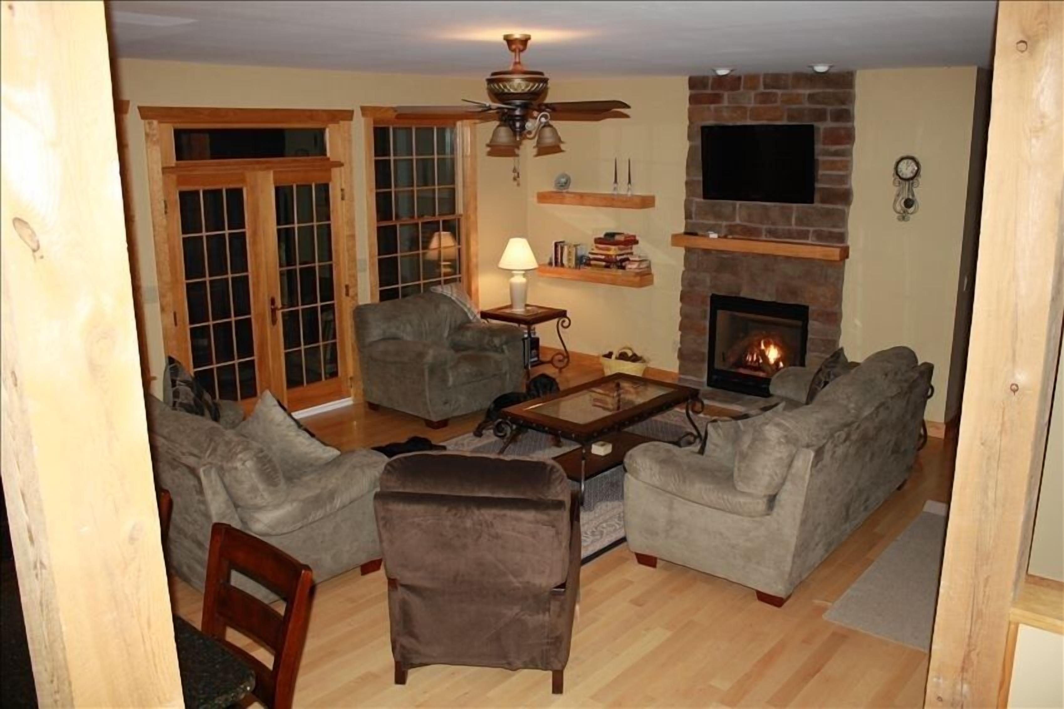 Winter Ski & Snowmobile;  6 bedrooms + Garage
