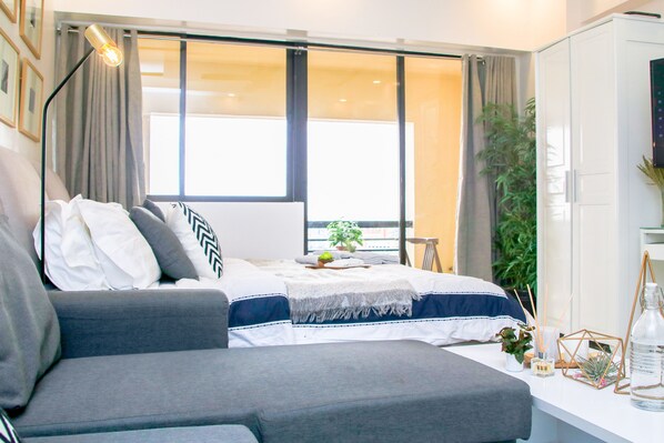 Deluxe Studio Apartment | 1 bedroom, individually decorated, individually furnished - Indigo Makati Greenbelt Radissons (Makati)