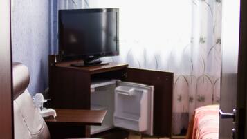 Superior Double Room | Gebar bulu kapas, langsir/tirai gelap terus, seterika/papan seterika