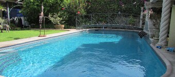 Ajijic Centro. Tranquility, security & privacy - Exclusive use of 34' lap pool.