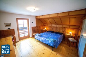 3 dormitorios, tabla de planchar con plancha, wifi y ropa de cama