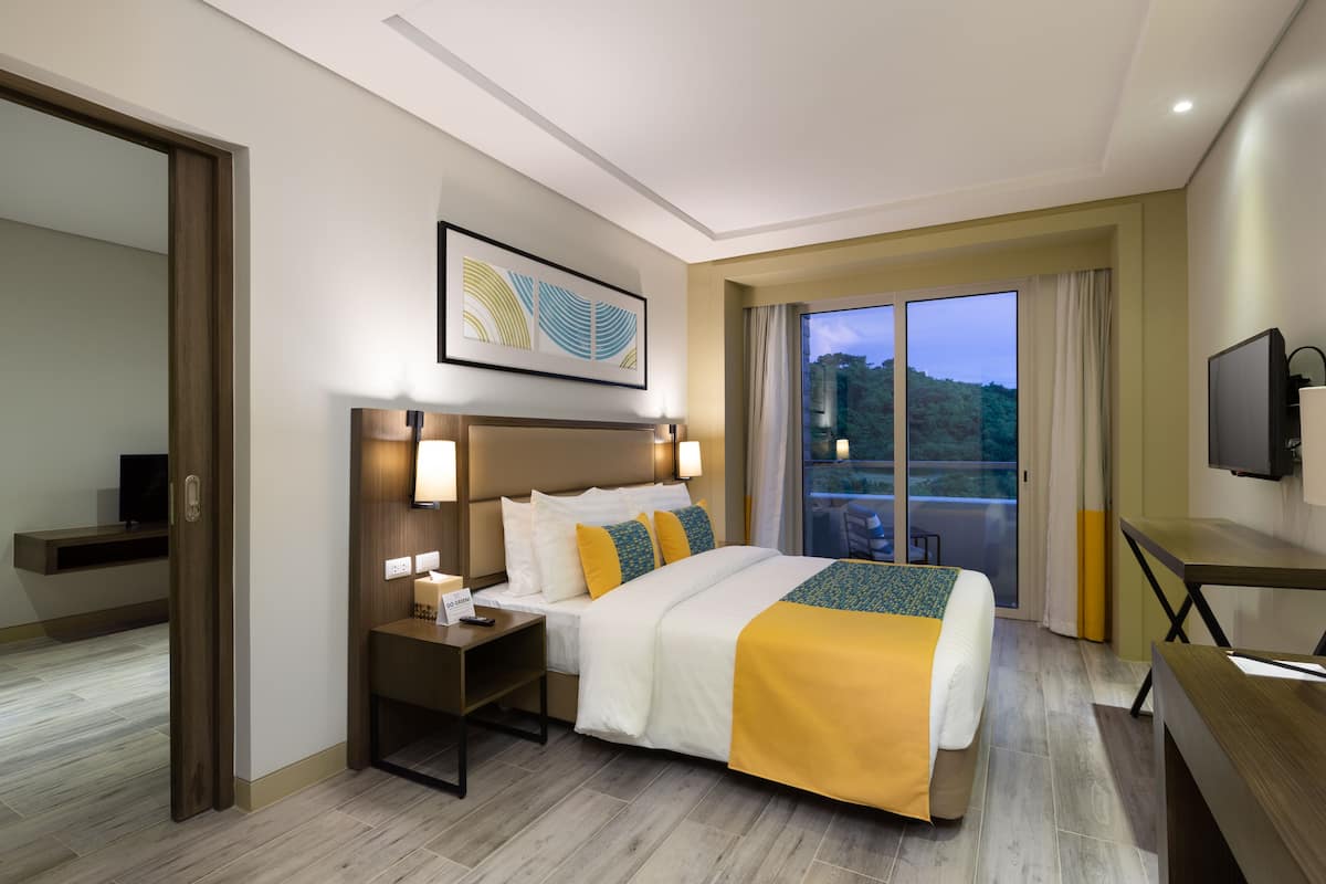1 bedroom, minibar, in-room safe, desk