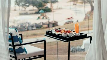 1 bedroom, minibar, in-room safe, desk