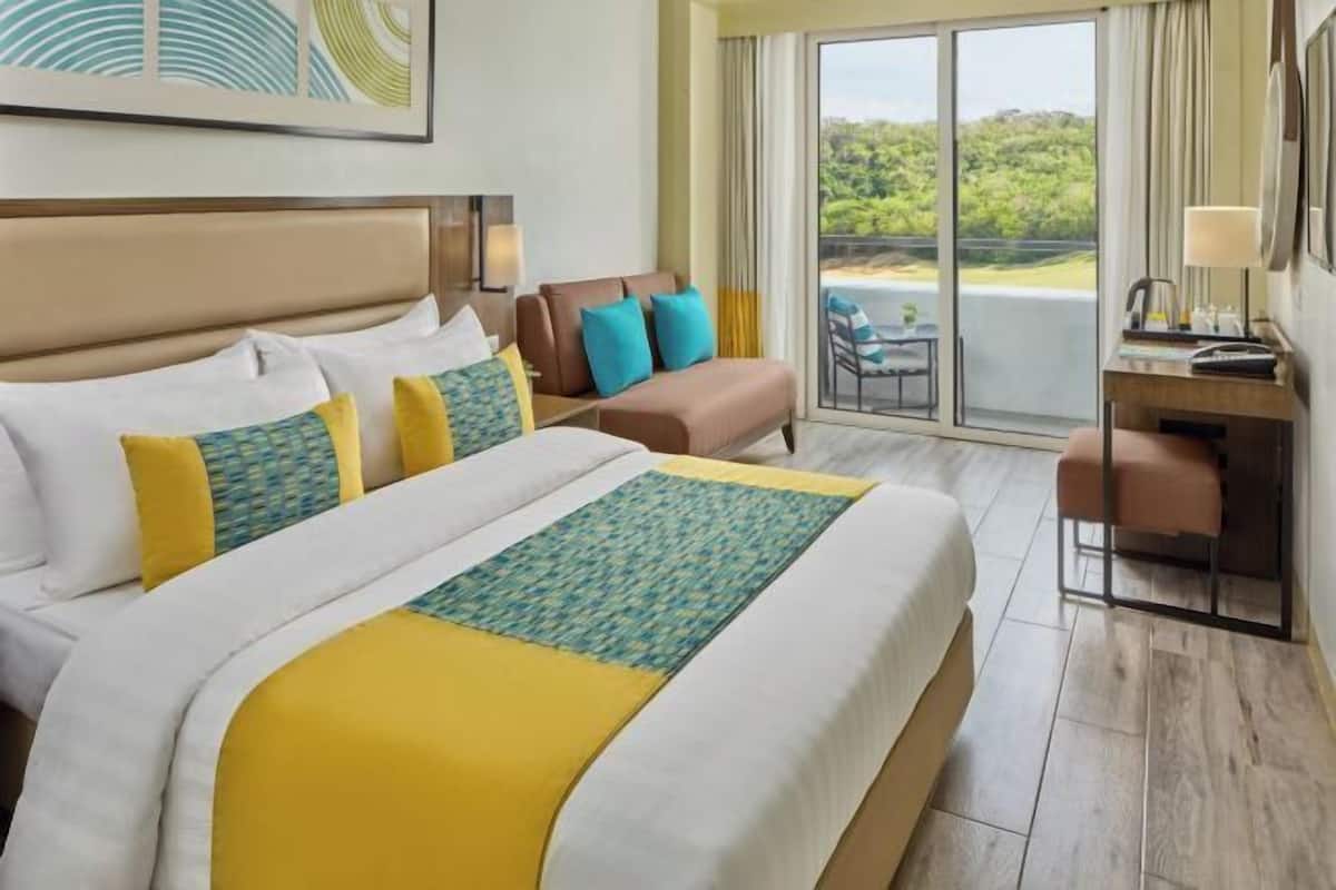 1 bedroom, minibar, in-room safe, desk