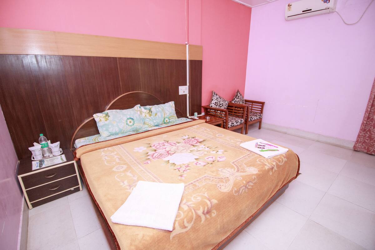 Phòng Deluxe | Phòng cách âm, truy cập Internet không dây miễn phí, bộ trải giường