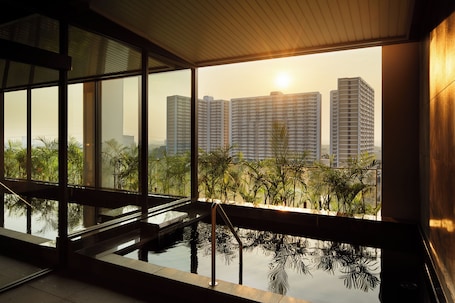 Baño termal público