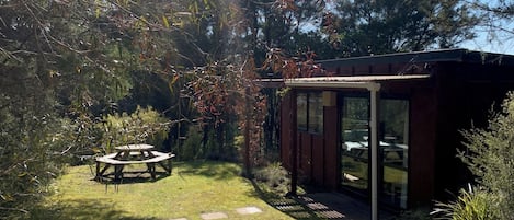 Comfort Triple Room | Blackout curtains, free WiFi, bed sheets