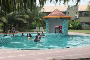 Piscina all'aperto