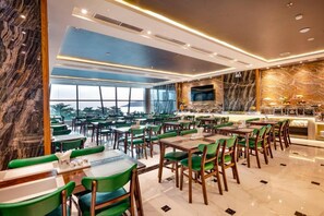 Restaurant - Ruby Luxury Hotel (Nha Trang)