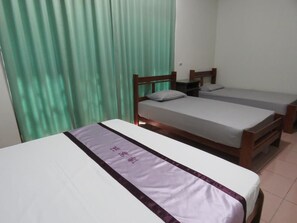Quadruple Room, Shared Bathroom | Soundproofing, free WiFi - Hakka Inherited Host (Hengshan)